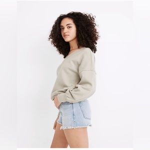 Madewell Relaxed Denim Cut Off Shorts in Cedarcroft Wash size 25 Fits like a 28